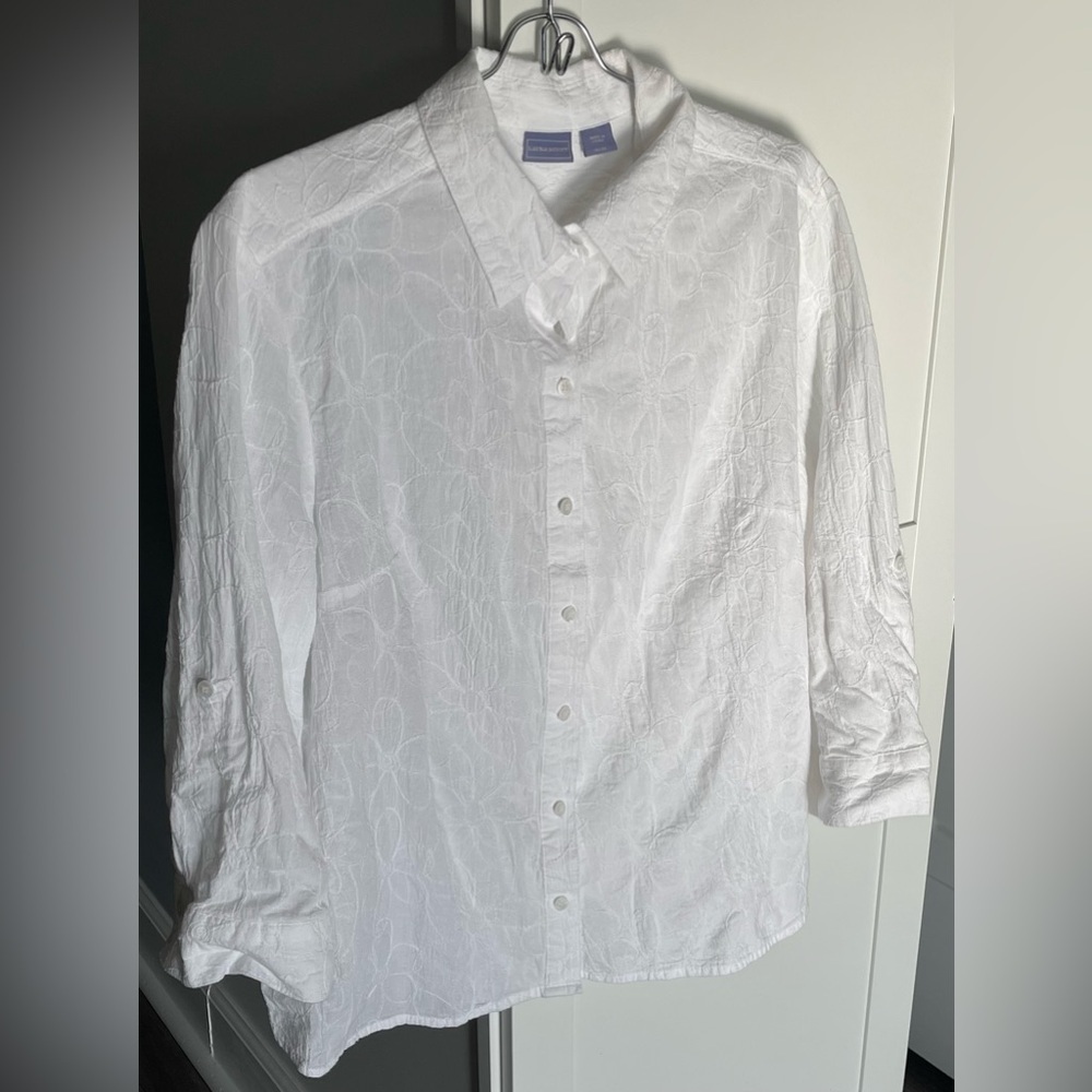 Laura Scott White Floral Embroidered 3/4 Roll Tab Sleeve Button Down Women’s XL - Picture 5 of 12
